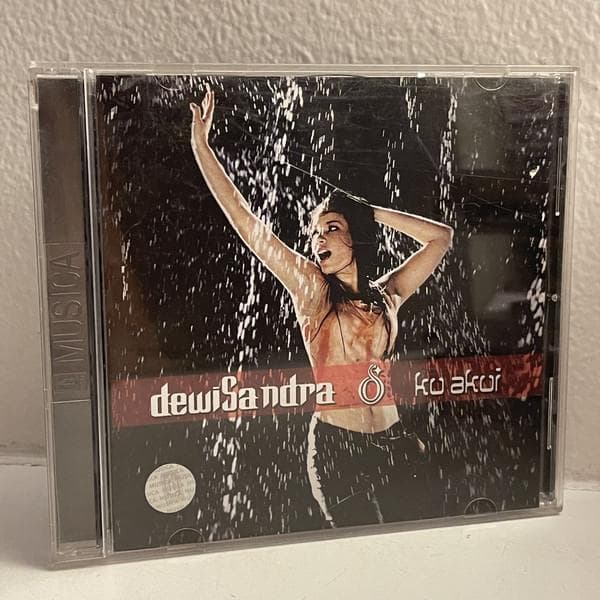 CD DEWI SANDRA - Ku Akui MSCD0330 Hemaswara 2004 Indonesia Soul/Funk Used