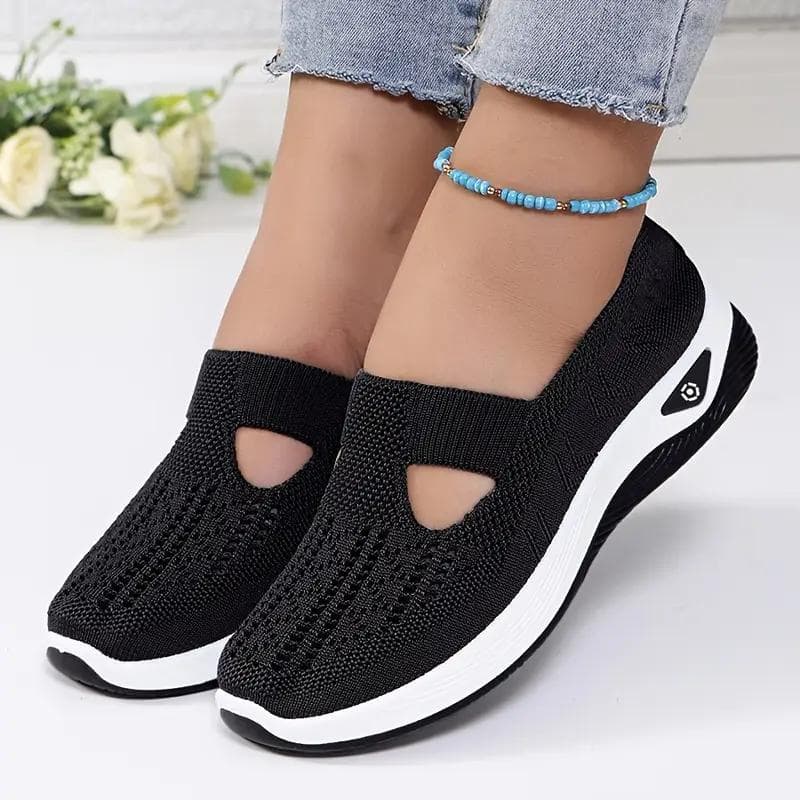 Women'S Shoes 2025 New Style, Breathable Knitted Shoes for Women, Trendy Lace-Up Sports Shoes for Cross-Border Trade 35 black