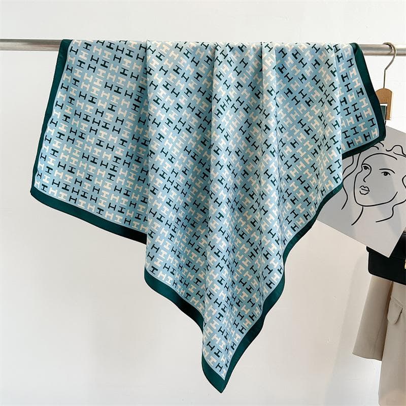 Fashion Ol Simple Style Small H Letter Printed Scarf 90Cm Large Square Scarf Twill Silk Headscarf Shawl Women 90x90cm