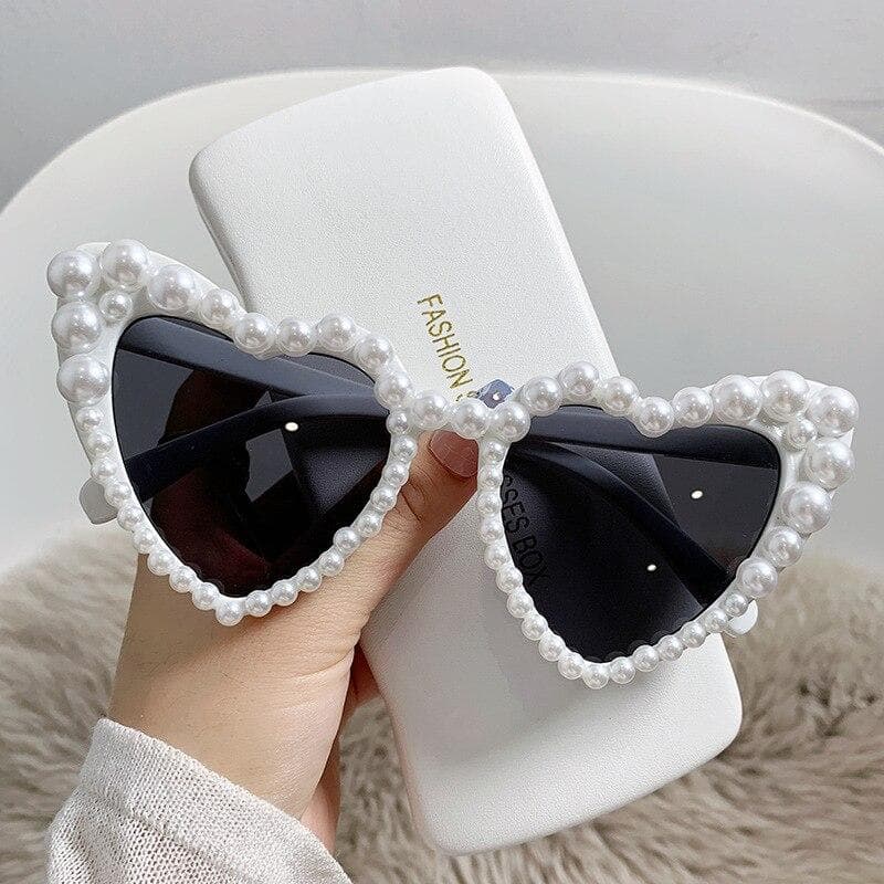 Luxury Shimmering Pearl Heart Sunglasses for Women Fashion Bling Casual Sun Glasses Lentes De Sol Mujer