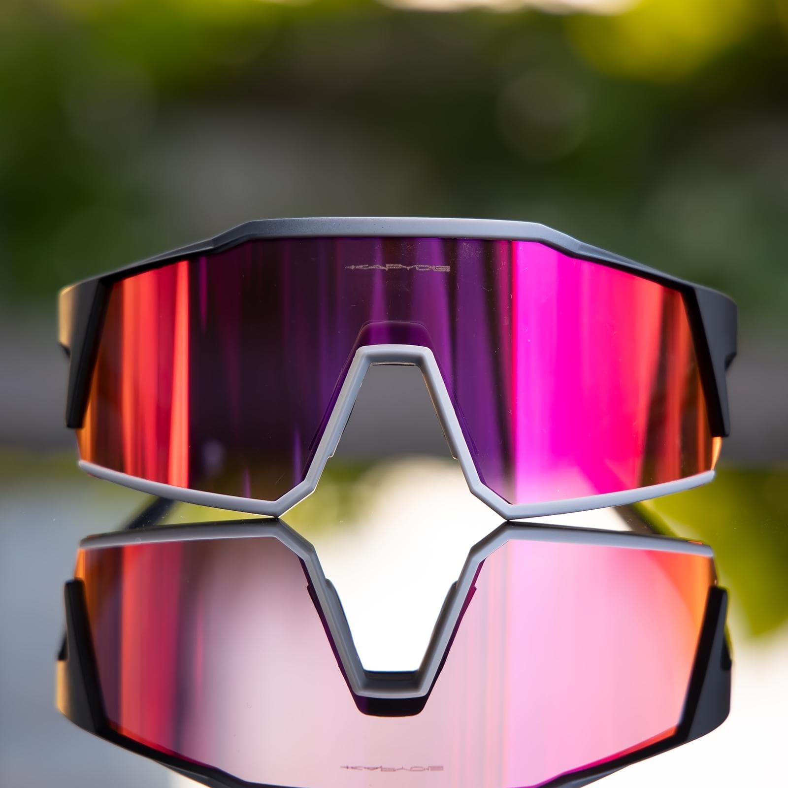 Kapvoe Cycling Glasses UV400 Protection Sports Sunglasses for Outdoor Biking Running and Cycling Goggles WHITE