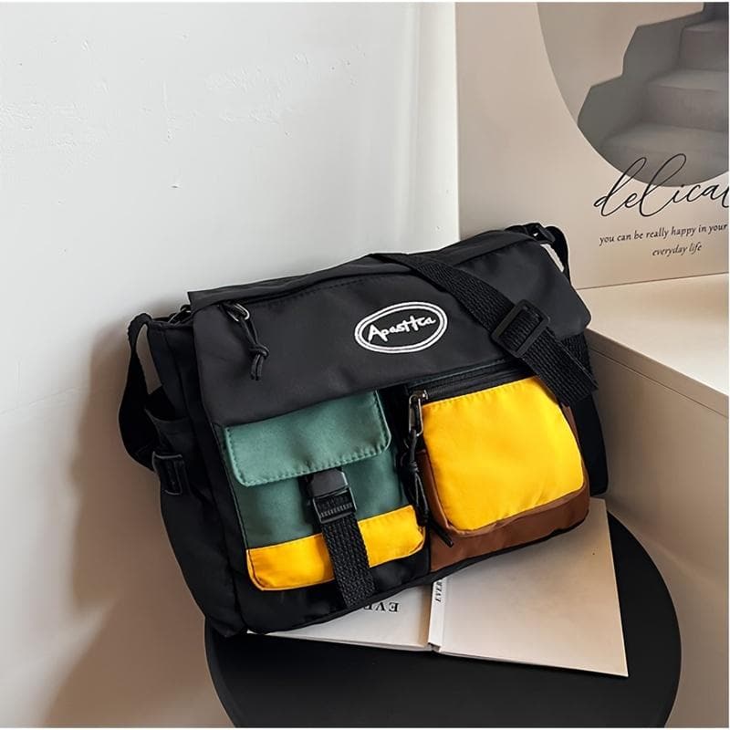 Minimalist Fashion Large-Capacity Canvas Messenger Bag For Men And Women, Versatile Shoulder Crossbody Bag black
