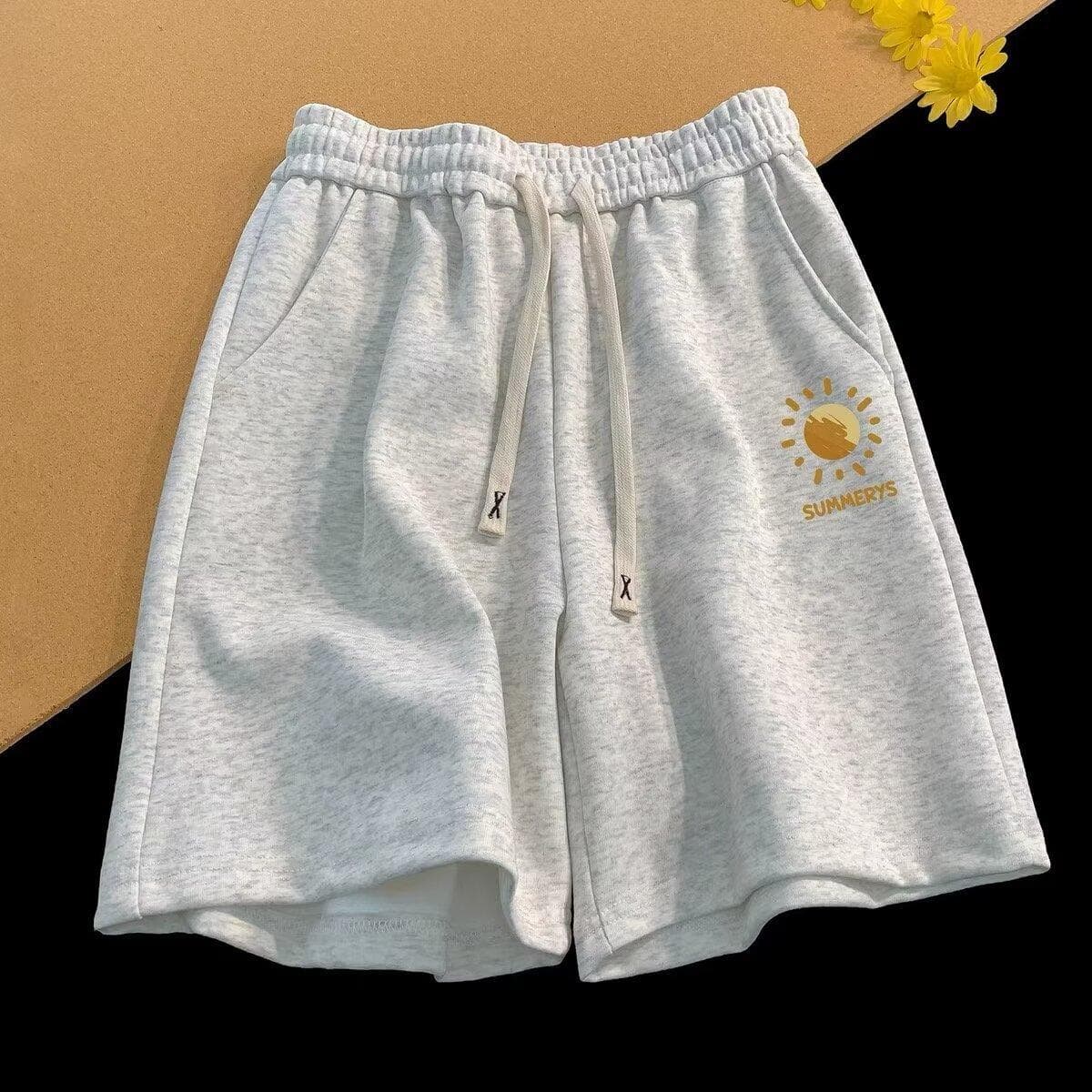 Retro New Shorts Men's Summer Loose Mid-trousers High Street Sports and Casual Five-point Pants One size