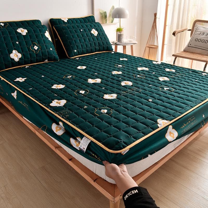 Waterproof Mattress Cover Thick Quilted Fitted Bed Sheet Fashion Printed Bedding Non-slip Sheet Dust Cover 150*200cm