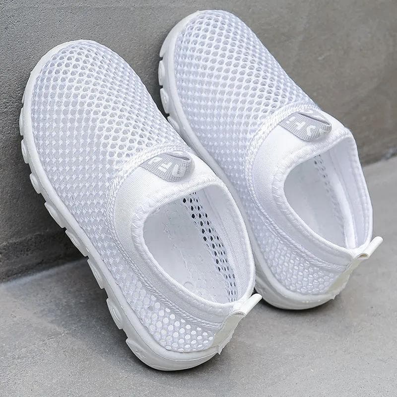 Soft Soled White Sports Shoes for Boys and Girls In Spring and Summer with Breathable Mesh Surface for Children 23 white