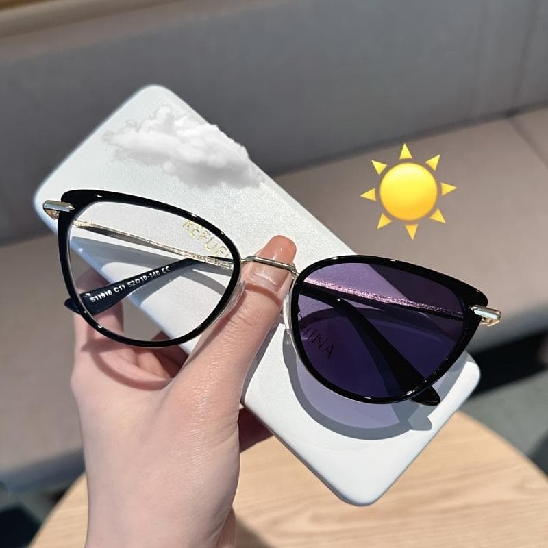 Women's Color Changing Cat Eye Sunglasses Fashionable Simple UV Protection
