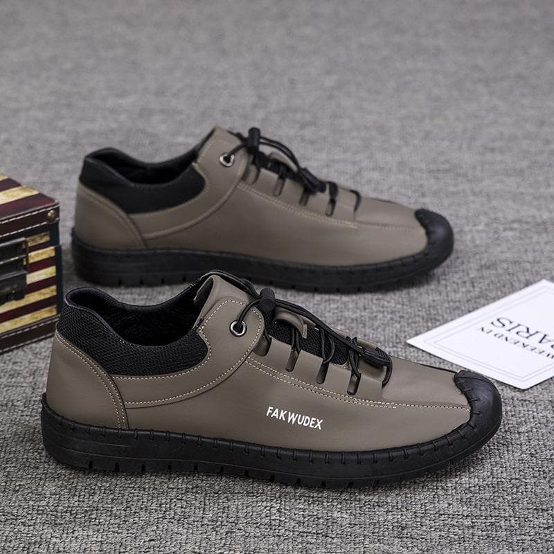 New Men's Leather Shoes Soft Bottom Breathable Casual Shoes Trendy All-match Driving Shoes Men 44