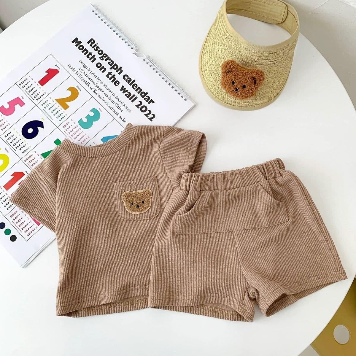 Summer Thin Children's Bear Suit Men's Treasure Women's Treasure Short-sleeved Breathable Pullover Waffle Style Two-piece Set 100 khaki