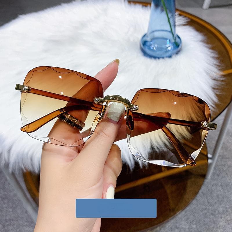 Women Sunglasses UV400 Protection Transparent Multi color Lenses Fashion Sun Glasses for Women Stylish Eyewear