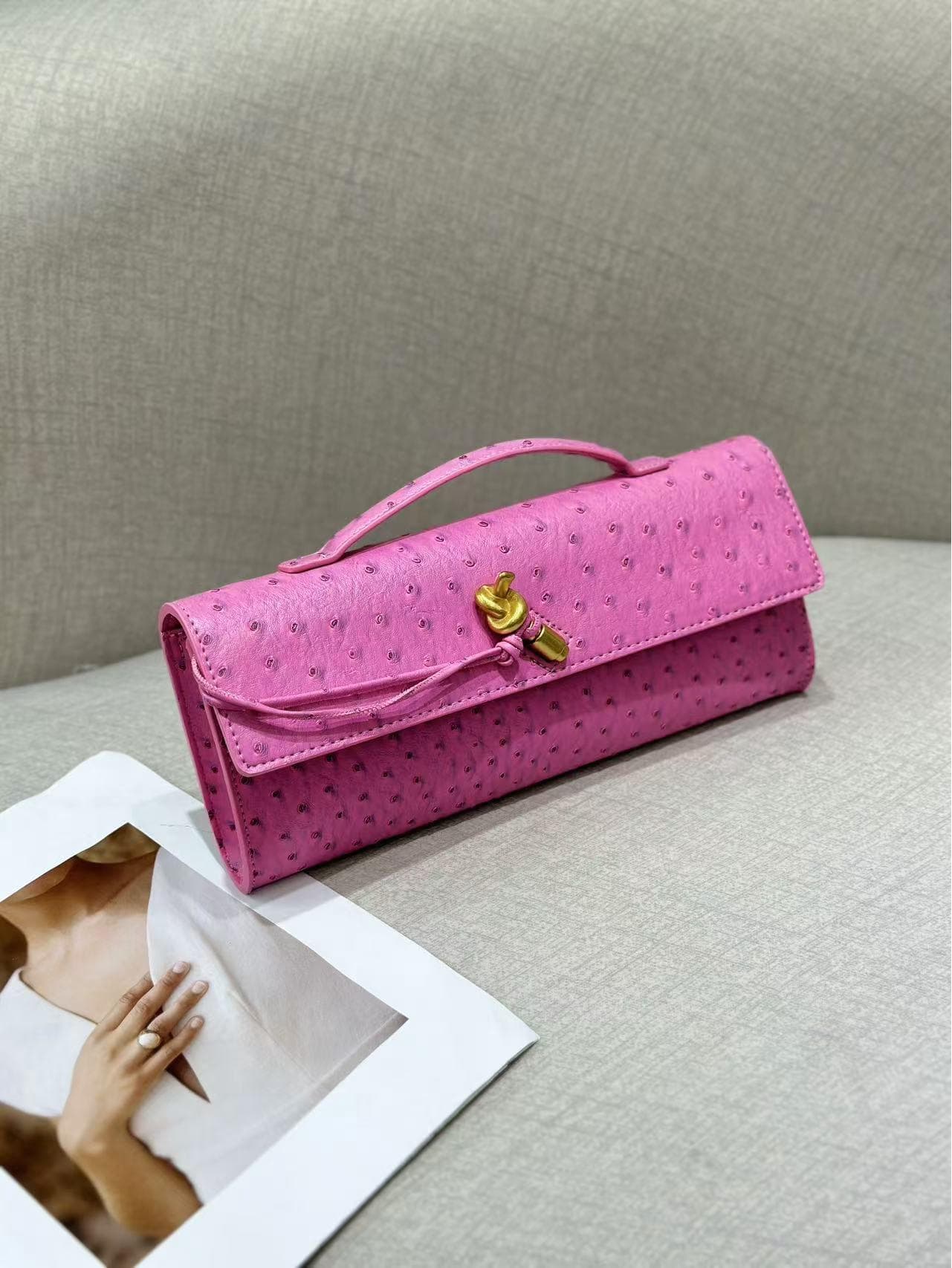 2025 Handmade Ostrich Pattern Baguette Evening Bag - Exquisite Shoulder & Crossbody Handbag Gift Box (Custom Hardware) pink