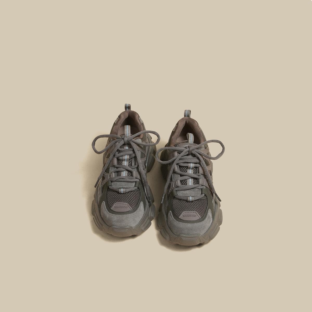 Leather Daddy Shoes Women's Spring New Thick-soled Plus Velvet High-quality All-match Casual Sports Shoes 39
