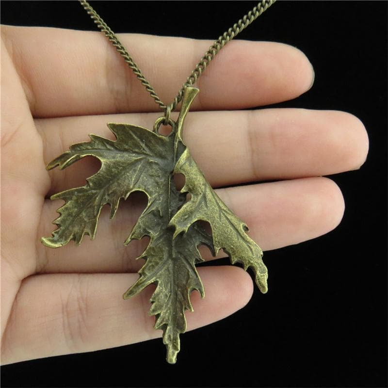 Vintage Bronze Color Maple Leaves Pendant Necklace Big Leaf Charm Chain Necklaces Women Jewelry Gifts