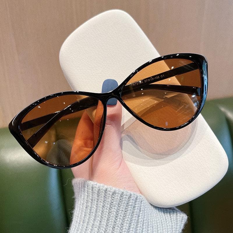 Retro Cat Eyes Ultra Light Sunglasses Women TR90 UV Resistant Trendy Personalized Travel Outdoor Fashion Accessories