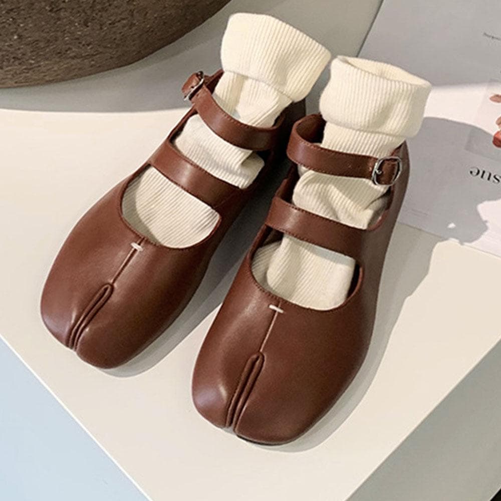 Split Toe Mary Janes Shoes For Women Square heel Tabi Shoes Loafer Spring Summer Soft Leather Women Pumps Shoes 37