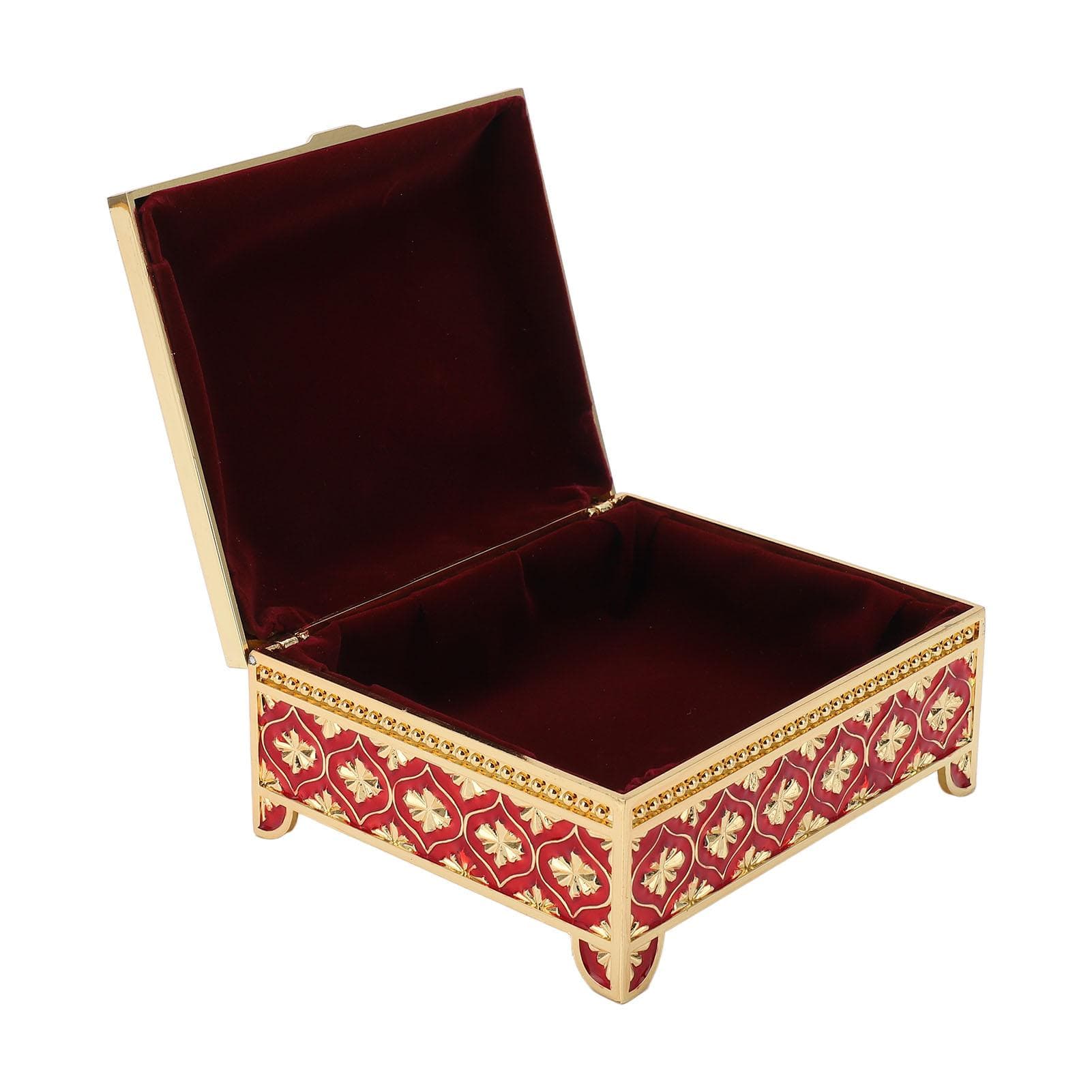 Vintage Metal Jewelry Box Rose Embossed Single Layer Quadrate European Style Jewelry Storage Box red