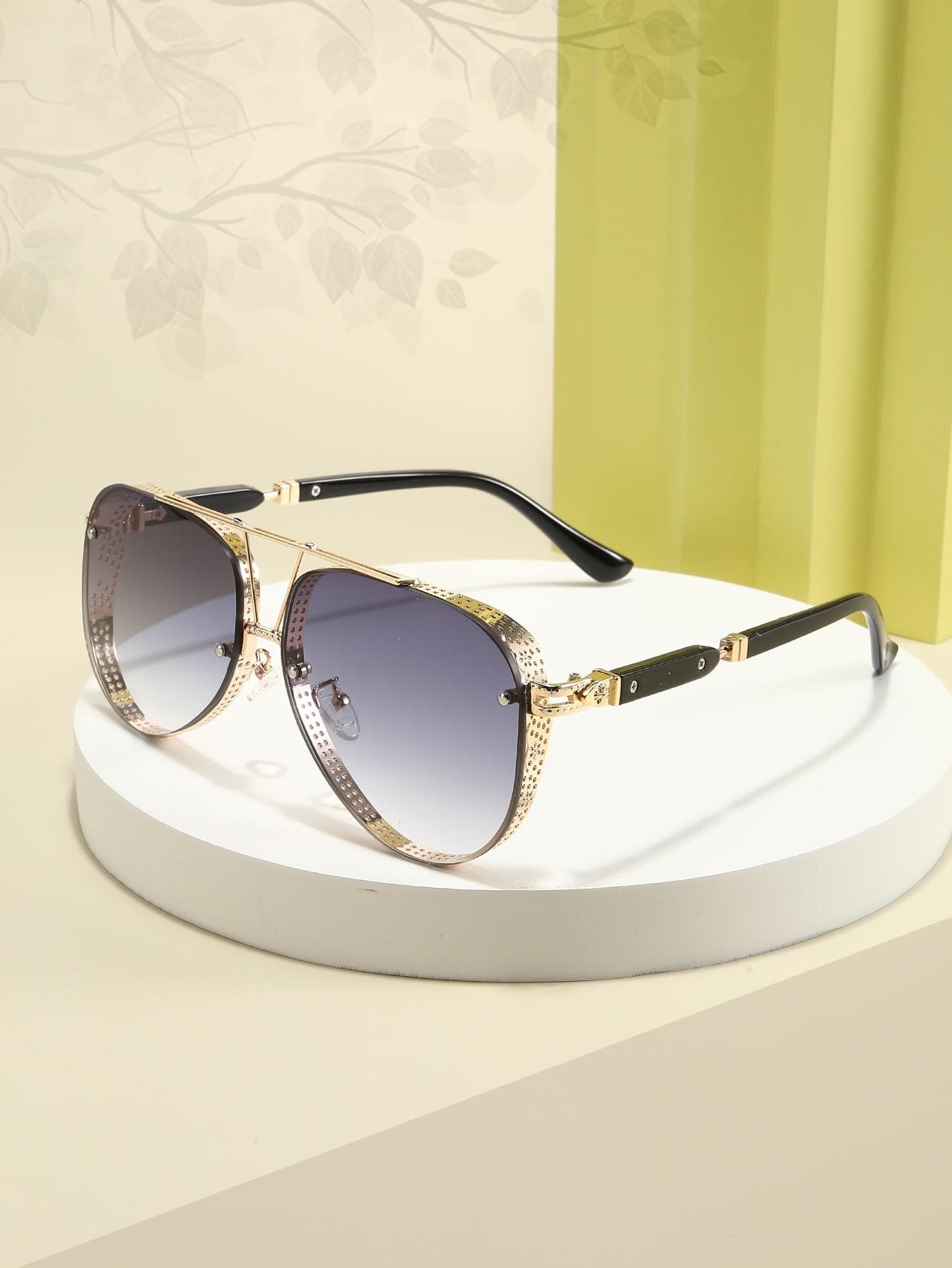 Retro large frame metal mesh ladies fashion sunglasses for outdoor travel vacation stylish and elegant