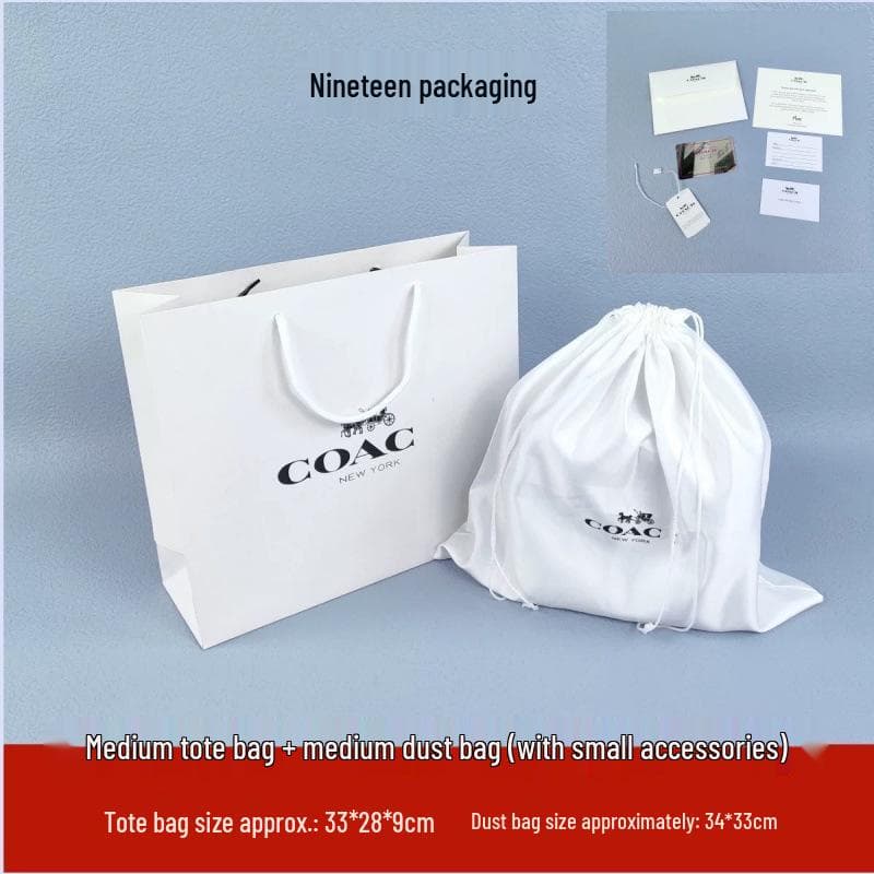 COACH White Magnetic Closure Gift Box for Belt or Scarf Small Folding Box 28*21*10