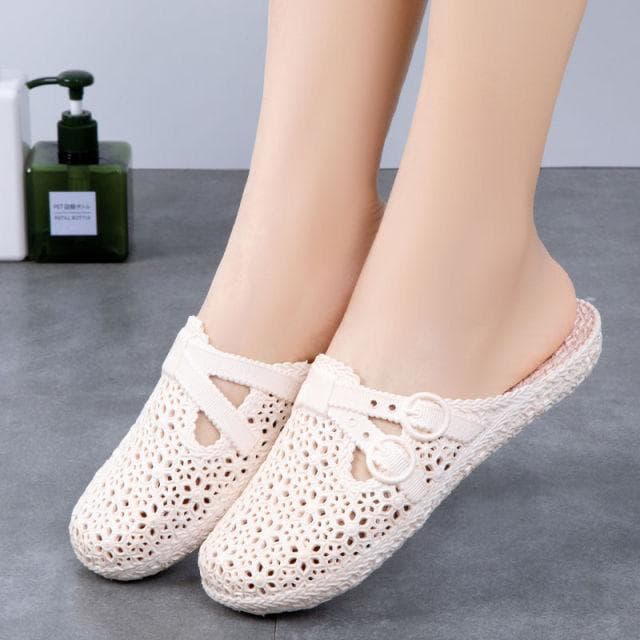 Women Summer Sandals Crocks Hole Shoes Crok Rubber Clogs Woman EVA Unisex Garden Shoes Beach Flat Female Sandals Slippers 40 beige