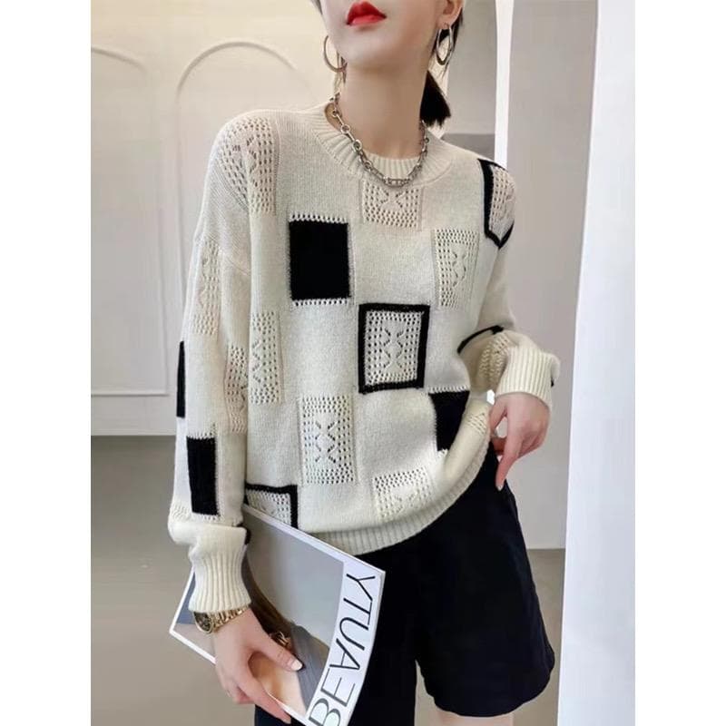Color Blocked Checkered Knitted Sweater Top for Women In Spring and Autumn Thin Style Retro Round Neck Mohair Sweater L white