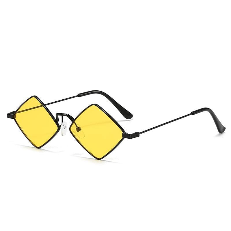 New Y2K Spicy Women Sunglasses Retro Designer Street Photography Cool Summer Casual Eyewear Fashion Trendy 1PC