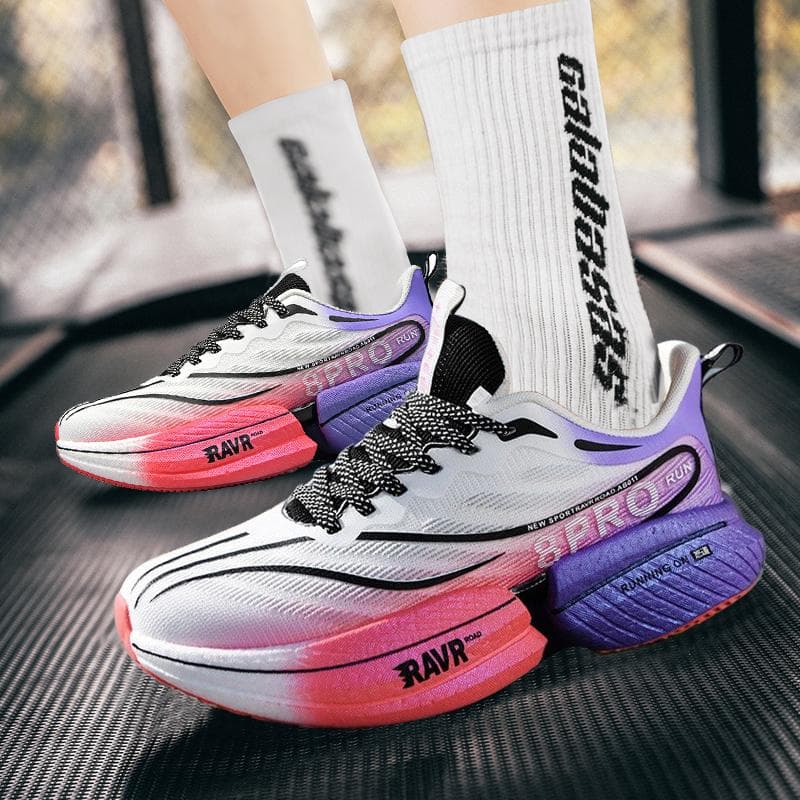 Mens Carbon Plate Running Shoes Breathable Energy Return Cushioned Training Gym Anti-Slip Rubber Fashion Athletic Shoes for Men 37 purple