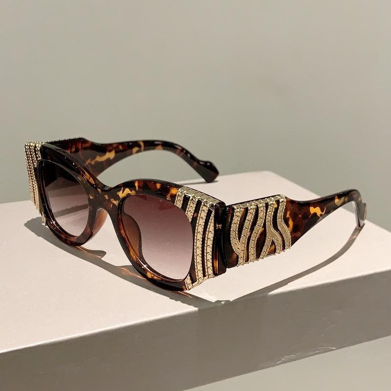 Vintage Big Frame Sunglasses Women Luxury Cat Eye Trendy Sunscreen UV Protection Fashion Lentes De Sol Mujer