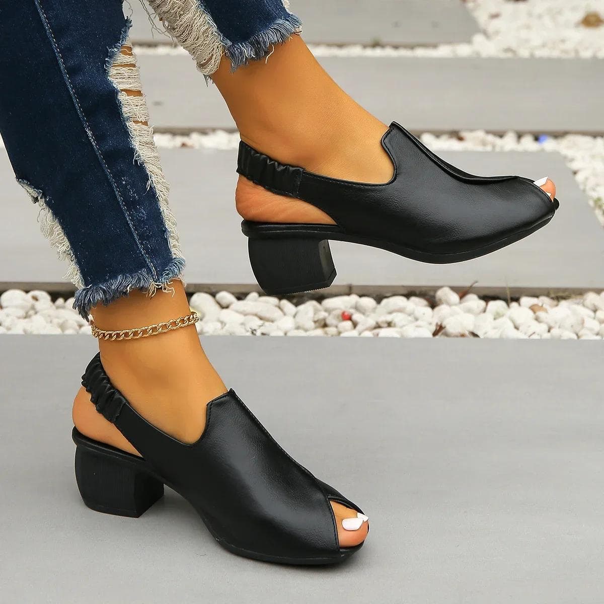 2024 Women's Peep Toe Sandals New Summer Rome Chunky Heel Shoes for Women Outdoor Party Dress Women's Gladiator Heeled Shoes 39 black