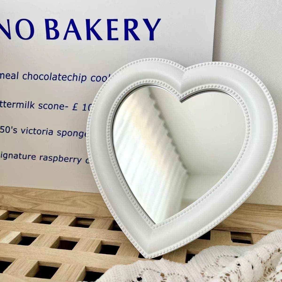 Heart Mirror Cosmetic Mirror Decorative Mirror Girl Heart Student Dormitory Mirror Home Decor Living Room Decoration Wall Decor white