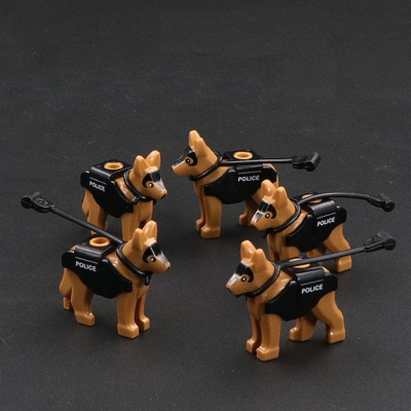 5PCS Police Dog SWAT MOC Animal Military Weapons Figures Parts Blocks Assembly Model Building Kits Toys 5PCS brown