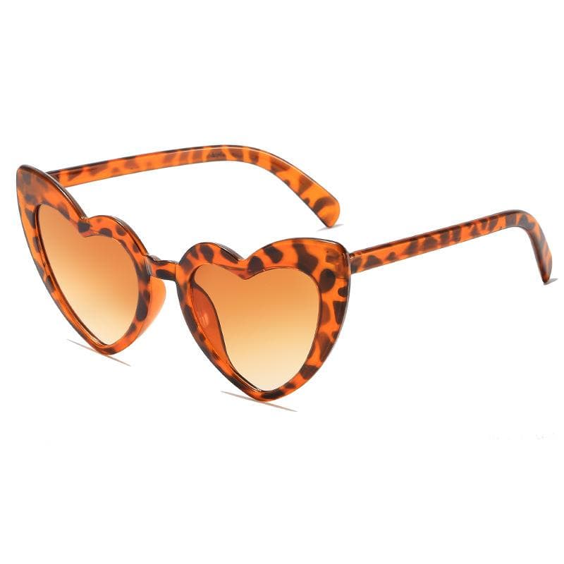 Retro Peach Heart Sunglasses Women Gradient Lens Wide Leg Design Unisex Female Shades UV400 Fashion Sun Glasses