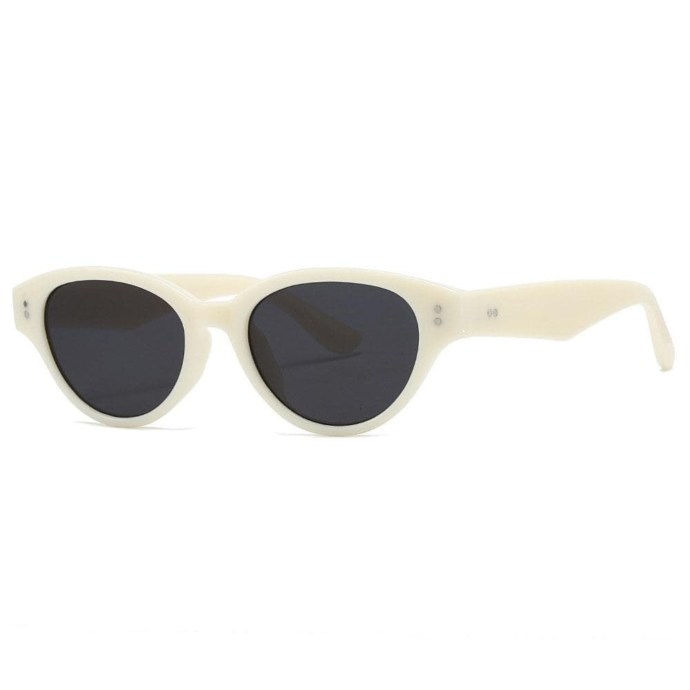 Vintage Cat Eye Sunglasses Women Sexy Punk Rivet UV400 Luxury Designer Sun Glasses For Men Trendy Eyewear As the picture