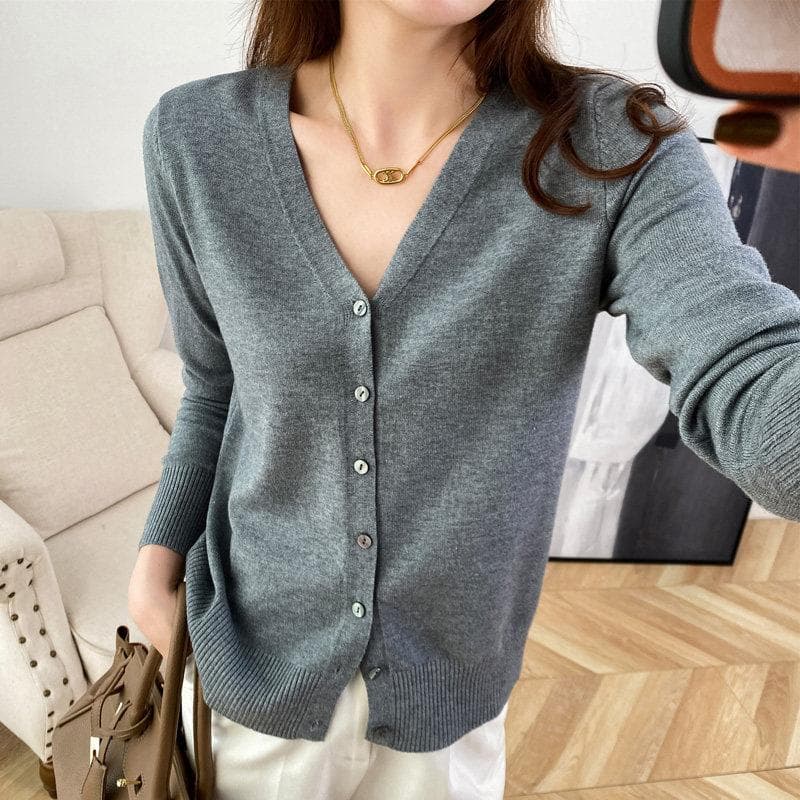 Spring and Autumn Women's Cardigan Jacket V-neck Knitted Cardigan Short Loose Peplum Sweater Thread Sweater XL gray