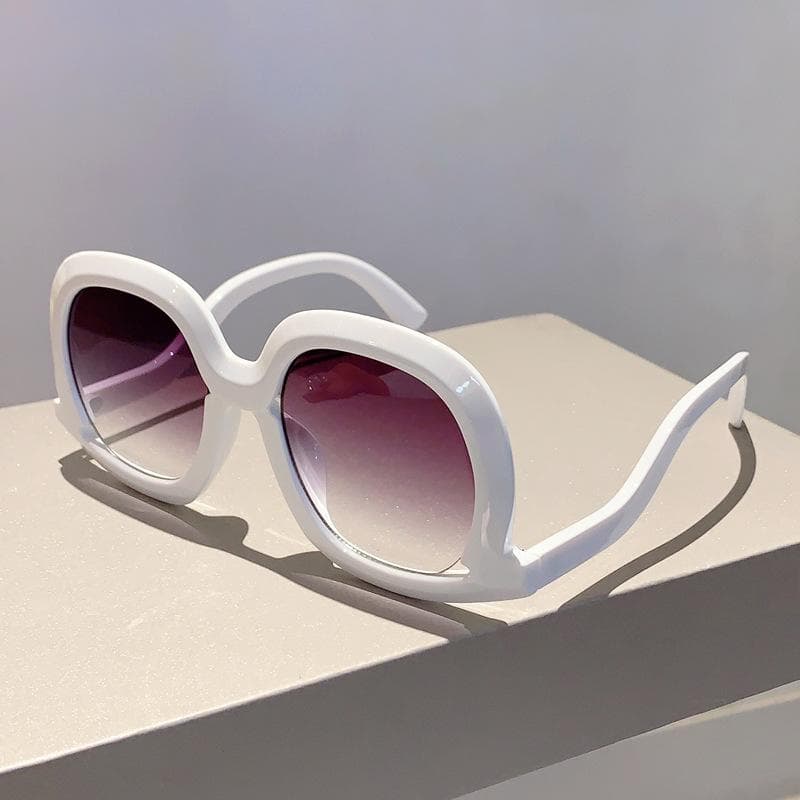 Oversized Big Frame Sunglasses Women Fashion Vintage Punk Luxury Designer Shades UV400 Protection Trendy