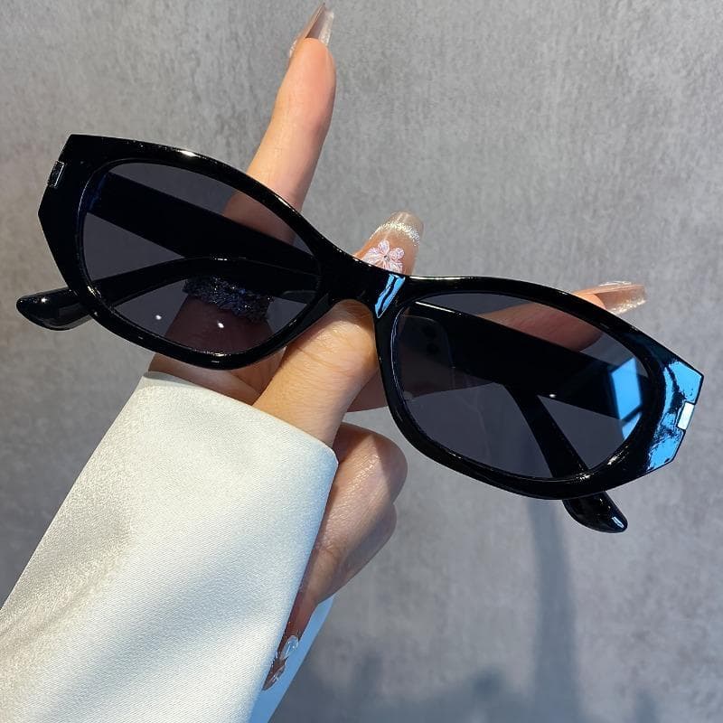Women Cat Eye Glasses Lightweight Plastic Frame Stylish Street Fashion Eyewear for Women