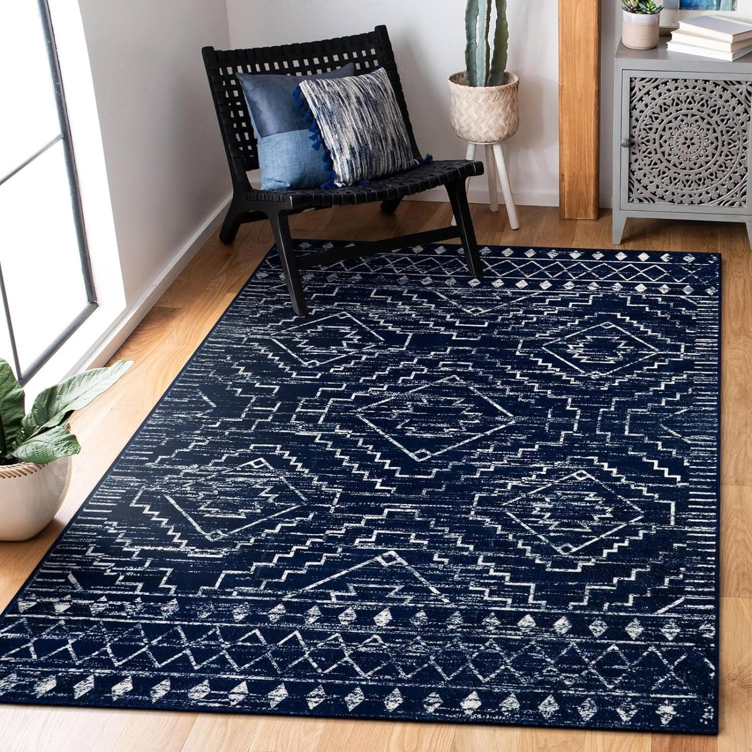 Moroccan Style Carpet for Living Room Retro Washable Farmhouse Bedroom Black Boho Non-Slip Floor Mat Soft Rug for Kitchen Entry 40x60cm