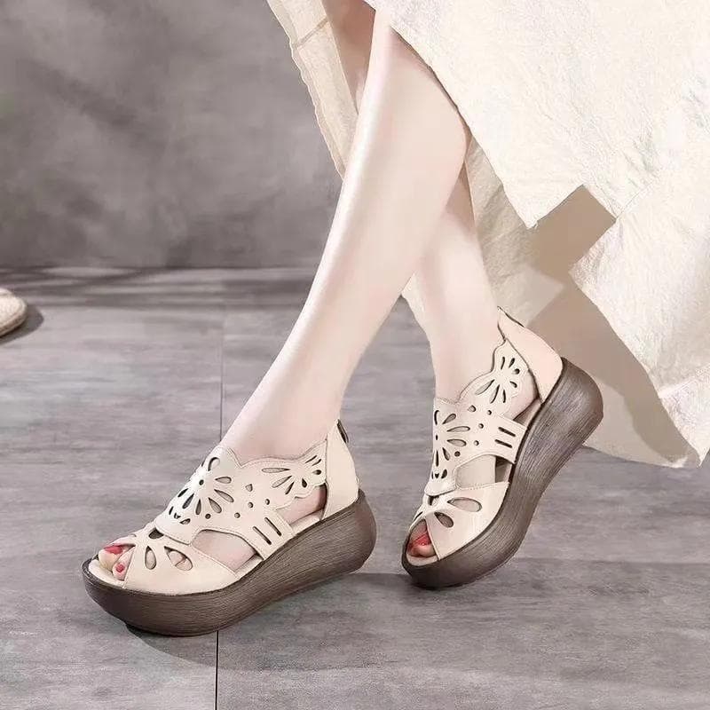 Summer Women's Sandals New Hollow Roman Sandals and Slippers Non-slip 35 brown
