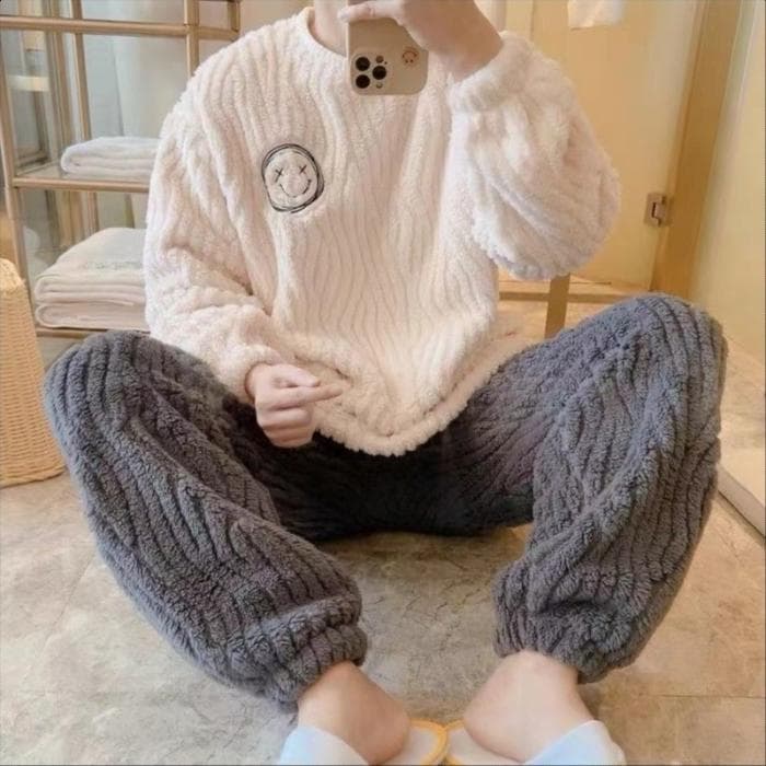 Autumn Winter New Warm Padded Pajamas for Men Casual Simple Crew Neck Smile Print Sleepwear Korean Cute All-match Men's Pajamas L