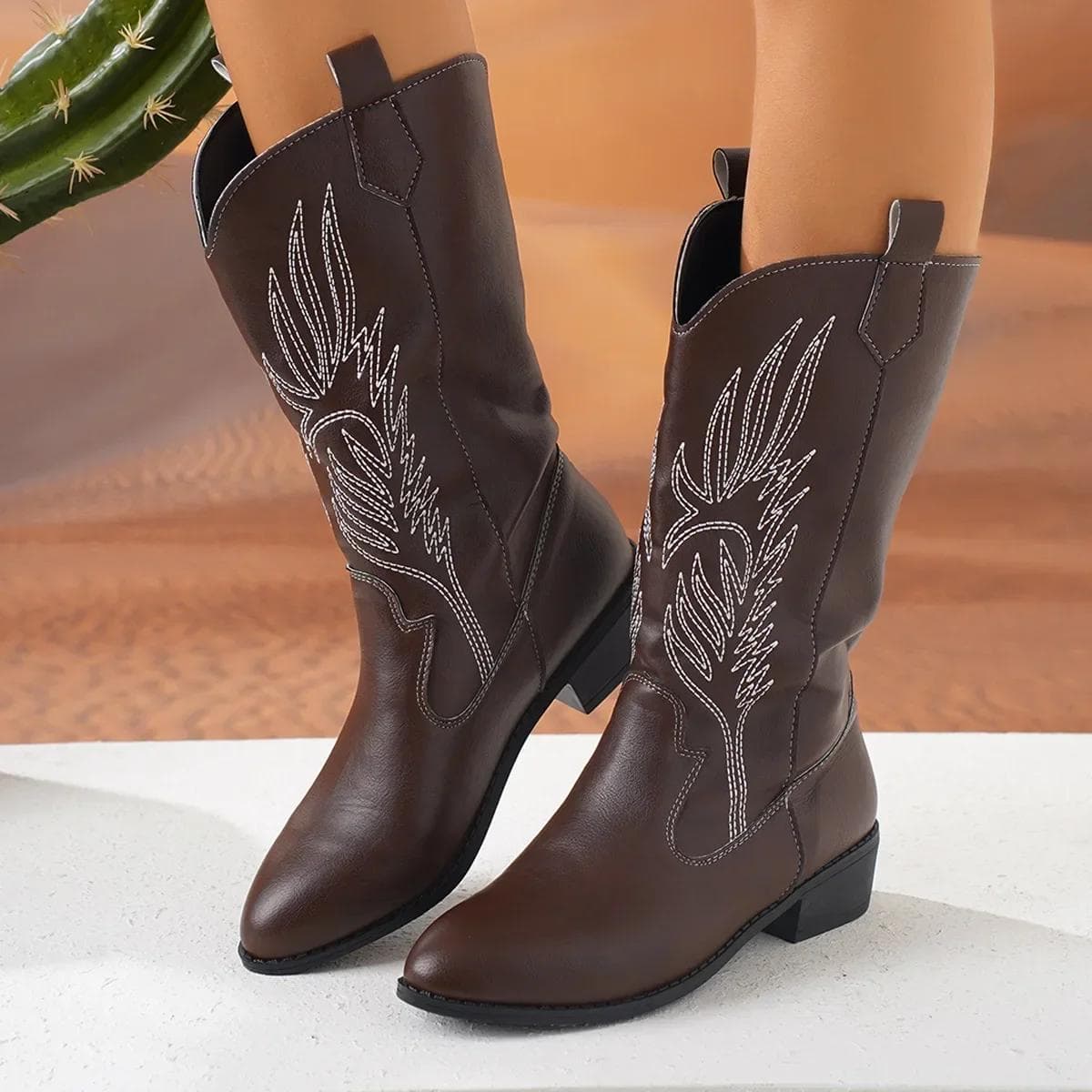 Fashion Women Fashion Slip on Knight Boots Ladies Autumn Winter Thick Sole Knight Boots Pointed Toe Square Heel Embroidered Cowboy Boots 42 dark brown