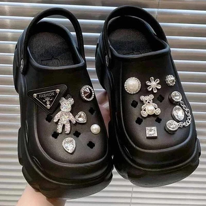 2025 BlingPearls DiamondCute Bear Decor Vented Clogs Slides 7CM Platfrom Outdoor Beach Sandals Summer Girls Slippers Women Shoes 40-41