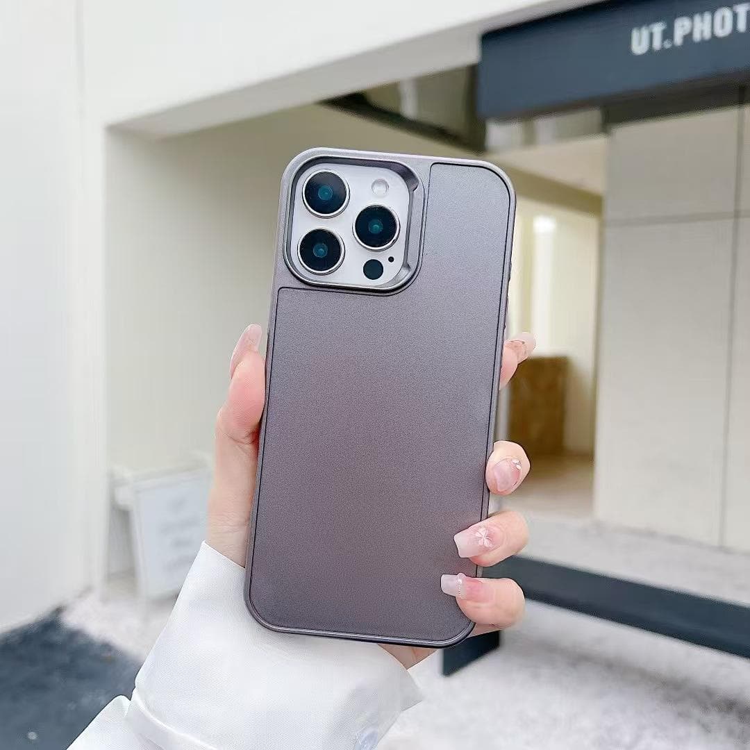 Large Hole Spray Painted Leather Groove PC+TPU Two-in-one Suitable for IPhone15promax Anti-fall 14/13 Full Package Apple 16Plus