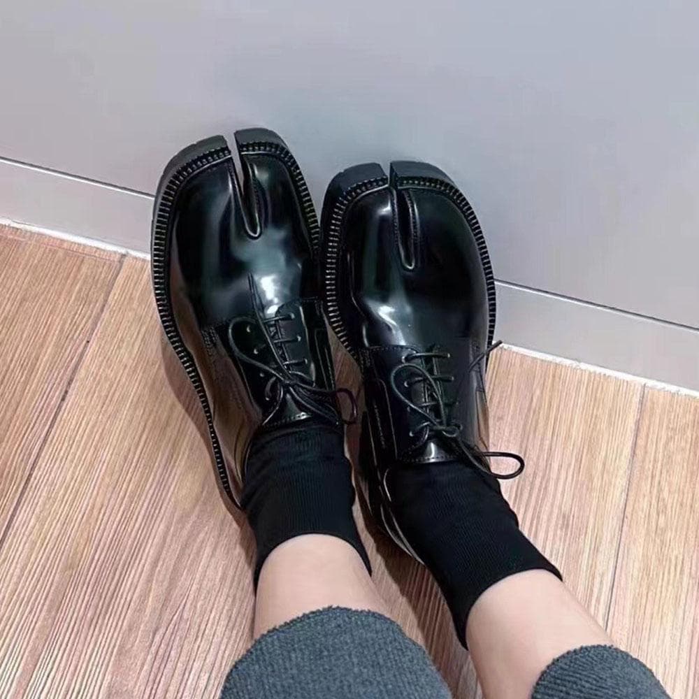 Split Toe Loafers for Women and Men Tabi Shoes Platform Chunky Heel Loafers Business Casual Leather Shoes Plus Size 46 35