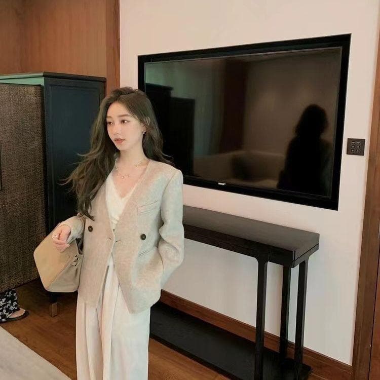 New Small Suit Woolen Jacket, New Fashion In Autumn and Winter. S