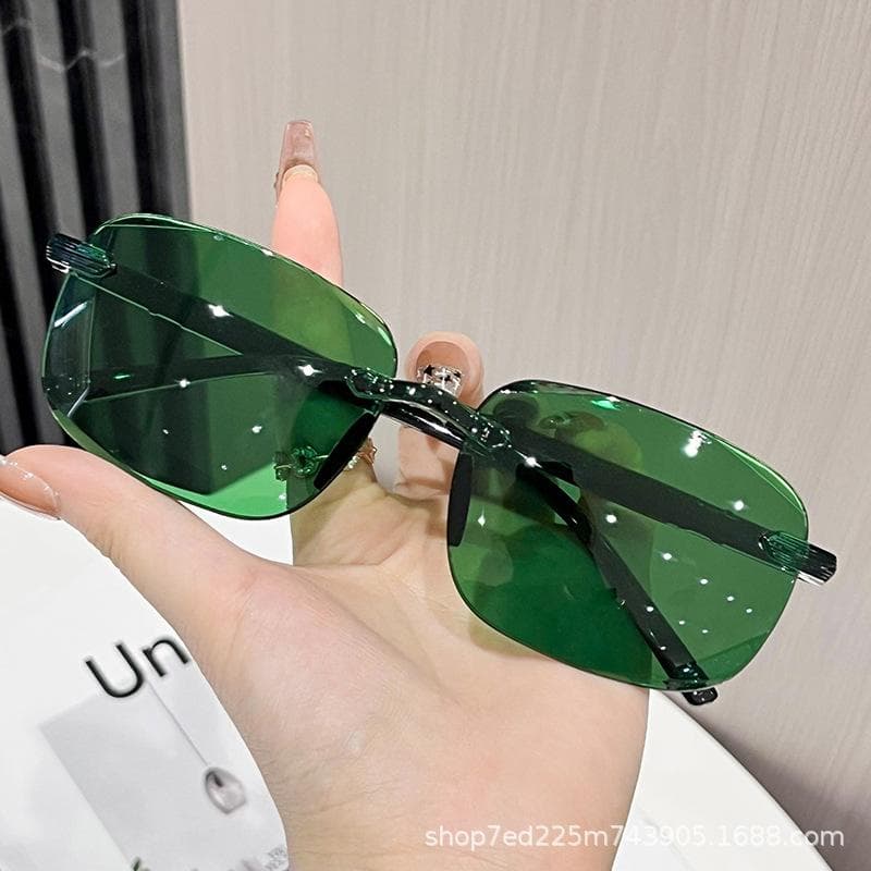 New Cat Eye Glasses Punk Style Women Sunglasses Fashion Eyewear Future Tech Sense Trendy Sun Glasses for Men Women 1PC