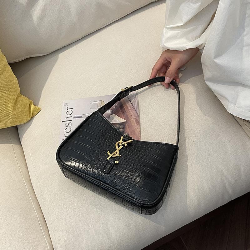 Spring and summer new bag versatile letter underarm bag single shoulder oblique span portable women's bag