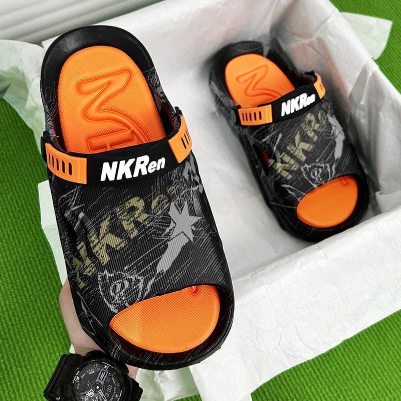 Smile Pop Summer Men Sandals Fashion Men Clogs Slippers Outdoor Non-slip Home Holes Sandals 2024 Soft Breathable Couple Sandals 39-40 black