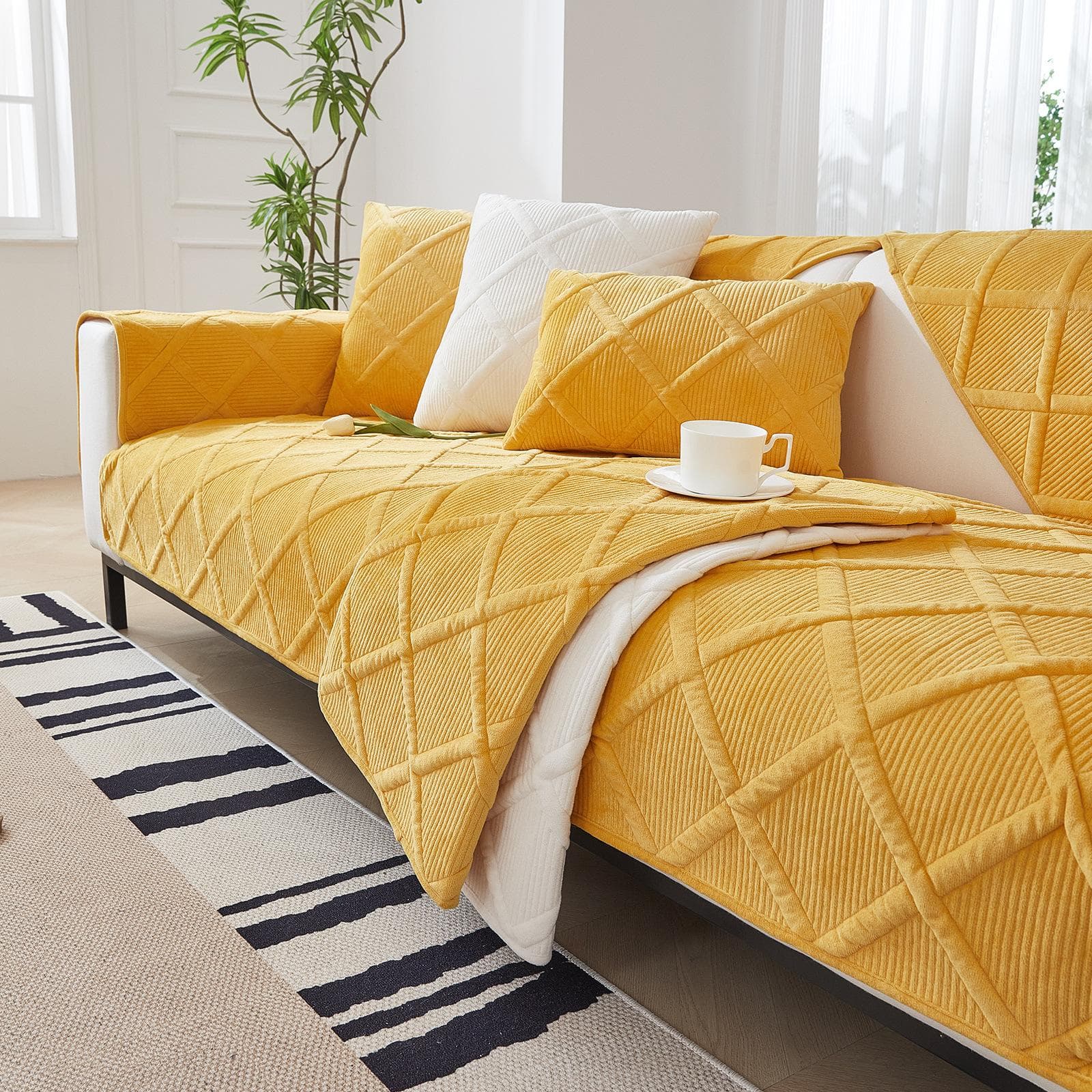 Solid Color Non-slip Sofa Cover Thicken Soft Plush Sofa Cushion Towel for Living Room Furniture Decor Slipcovers Couch Covers 90x160cm 1pcs