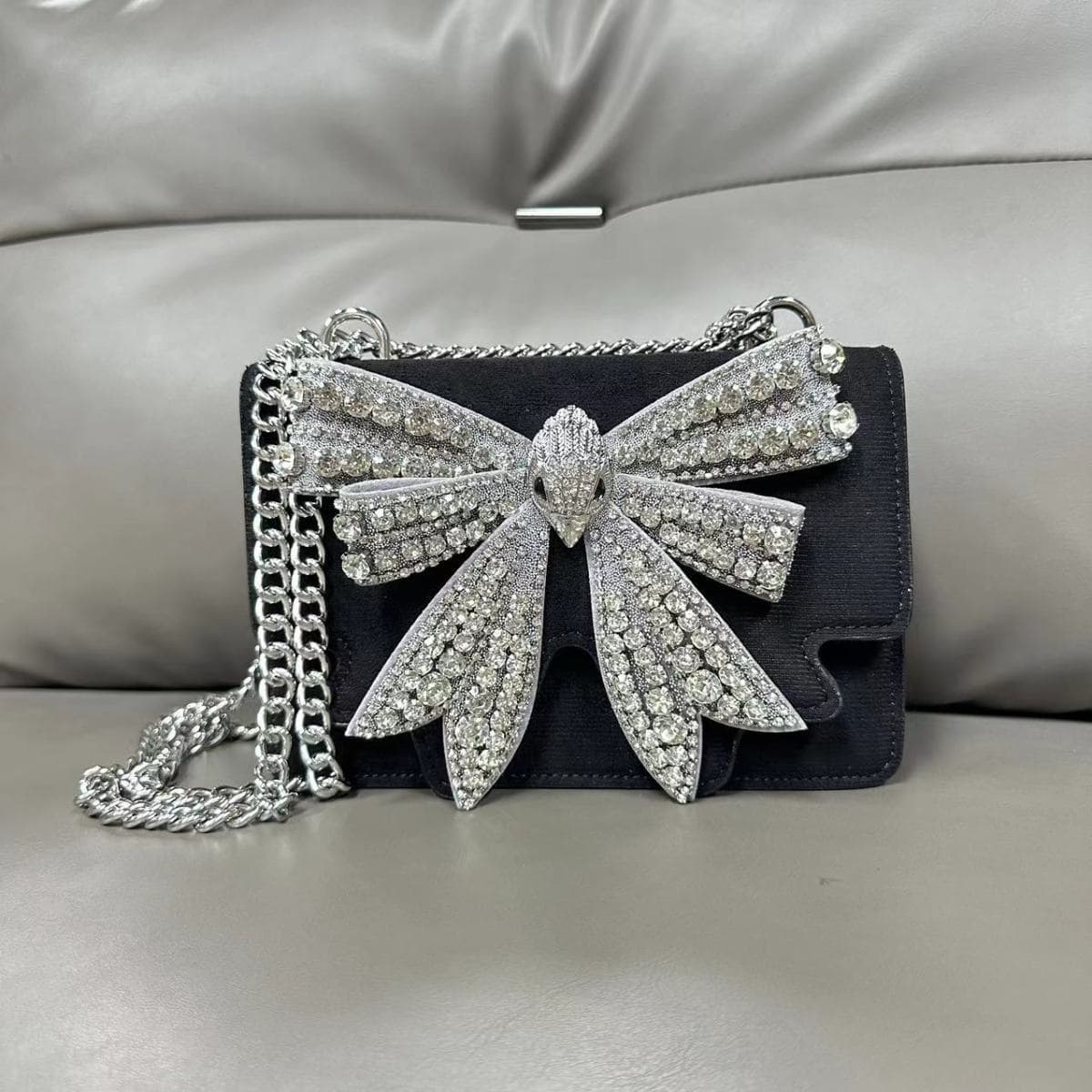 London Diamond Studded Bow Bag Fashion Luxury Women Handbags Chain Shoulder Crossbody Bag Butterfly Girl Party Gifts