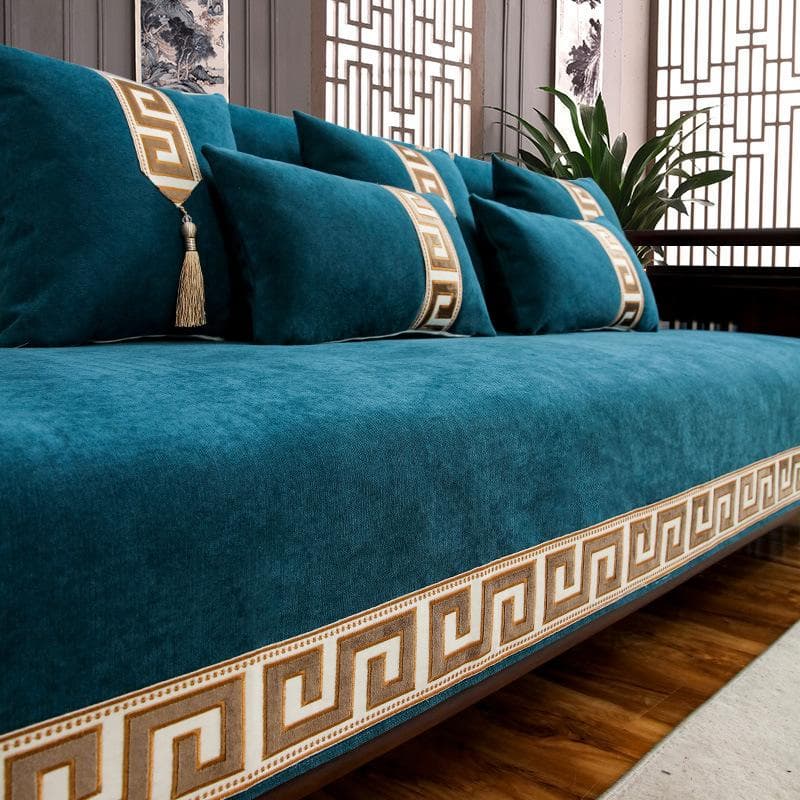 Luxury Embroidery Sofa Cover Protector Non-slip Wide Gold Side Couch Slipcover Four Season Universal Sofa Covers for Living Room 90x120cm 1pcs