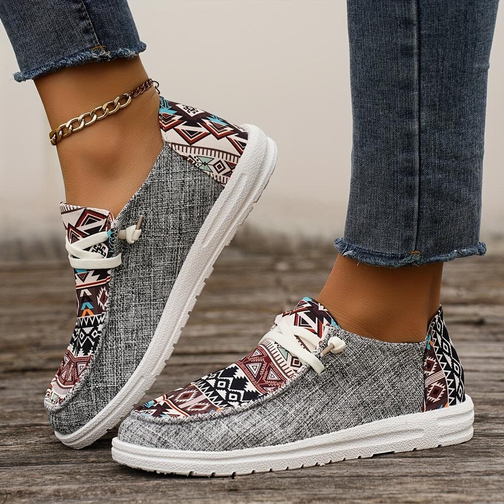 Comemore 2024 Large Size Ethnic Style Flat Bottom Casual Women's Shoes Spring New Breathable Soft Bottom Lazy Shoe Sneaker Sport 37 grey