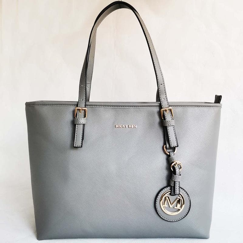 Women's Trendy Bags: Popular European & American Fashion Shoulder Handbags in Cross-Grain Leather light gray